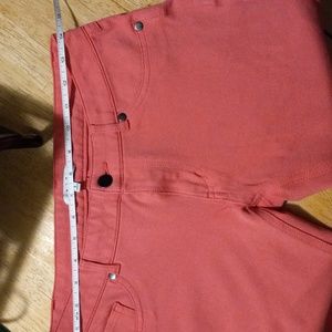 Pants w/ stretch straight leg salmon color